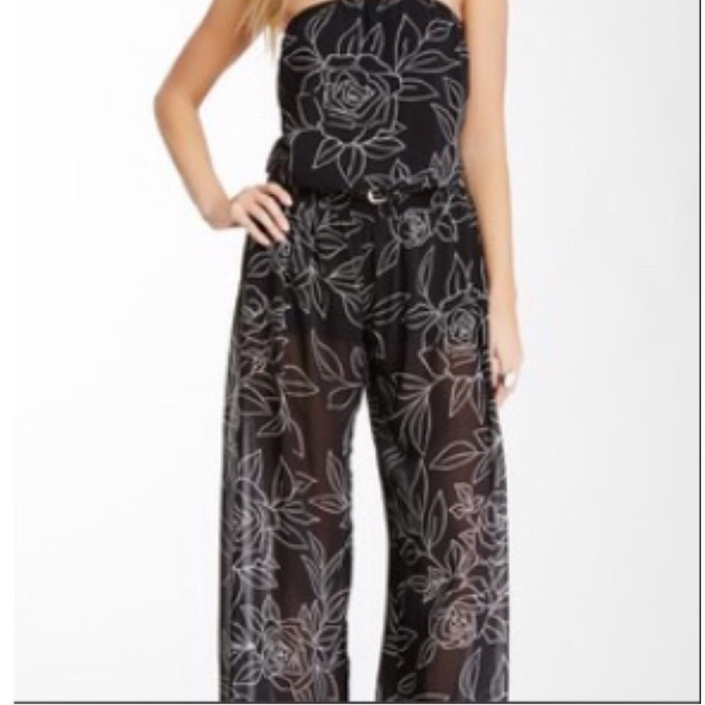 ✔️WANT AND NEED✔️BOLD FLORAL STRAPLESS JUMPSUIT✔️